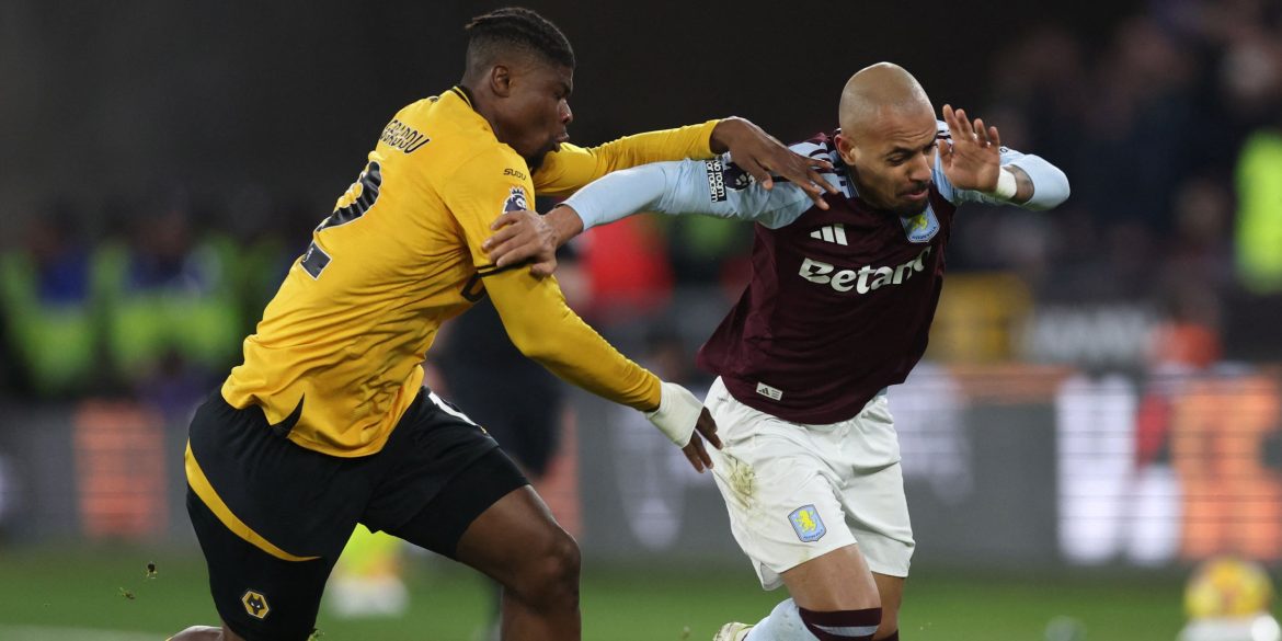 "Strong" Wolves star set to return vs Everton in one of three injury boosts