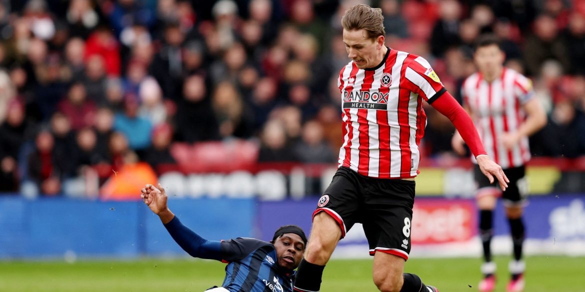 Burnley: Clarets Hold Discussions For "Rolls Royce" Midfielder