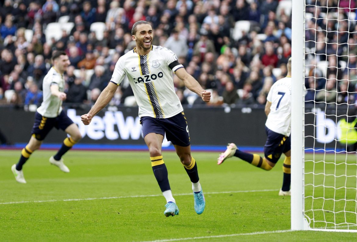 Newcastle have discussed Calvert-Lewin deal