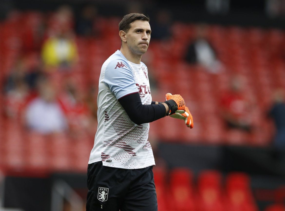 Aston Villa fans react to Emi Martinez news