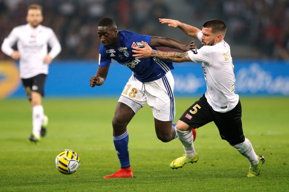 Newcastle may make late Sissoko move